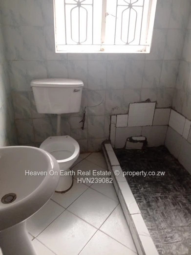 Spacious house to let  (Sole Mandate)