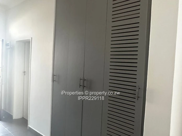 Modern 3-Bedroom Home for Rent in Arlington