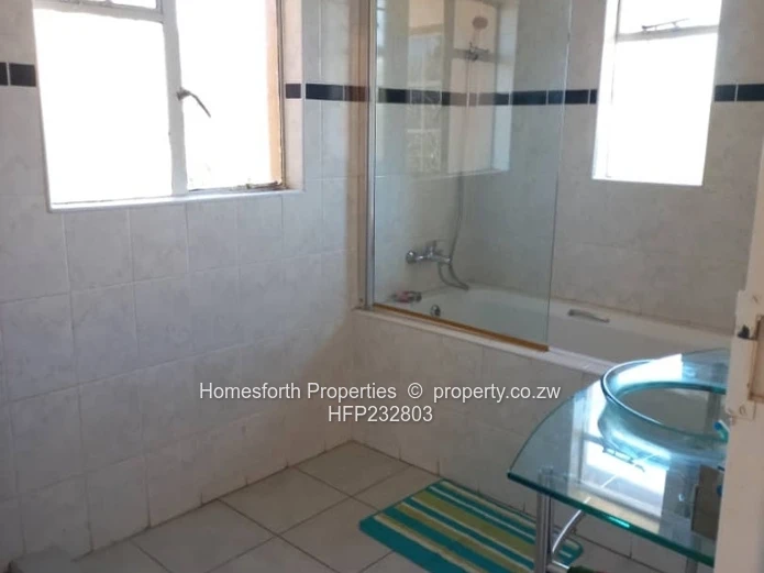 Glen Lorne Split level