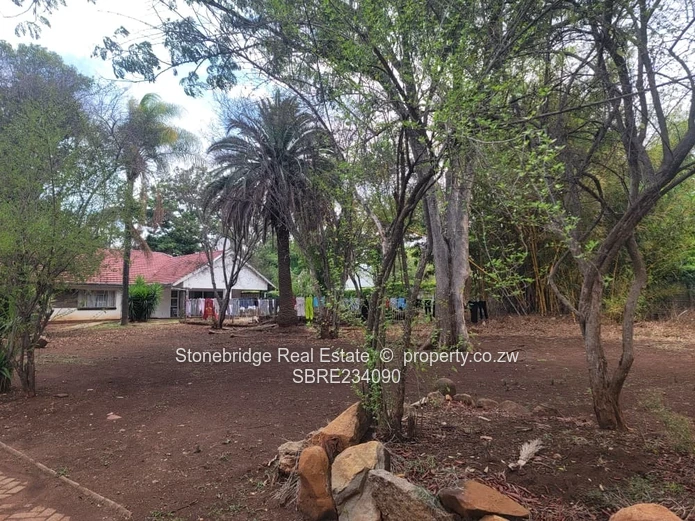 Spacious 5 Bedroomed Kumalo Home for sale