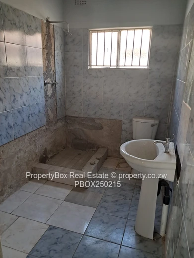 Damofalls Phase 4 House to rent available 1 July!