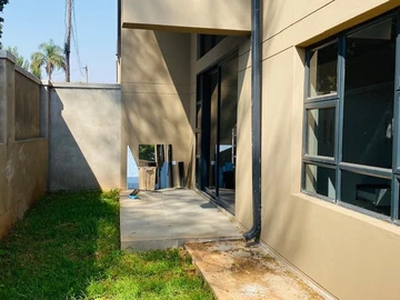 3 Bedroom Garden Flat