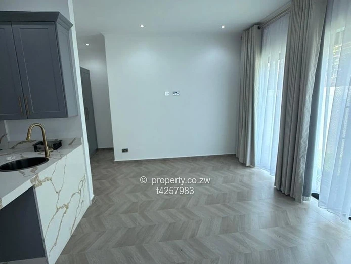 Borrowdale Vinona 3  bedroom apartment to rent