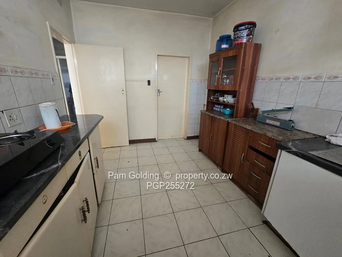 Ground floor 2 bedroom flat