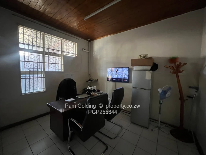 Lobengula Close