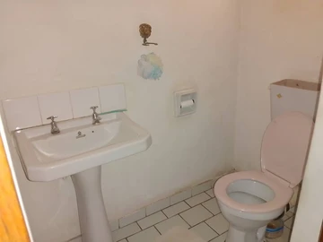 3 Bedroom Garden Flat