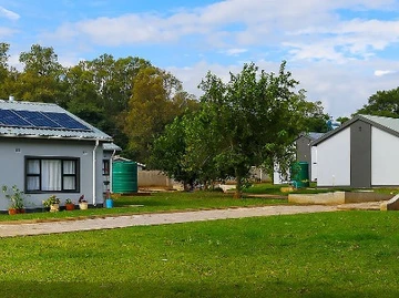 7 Unit Townhouse Complex