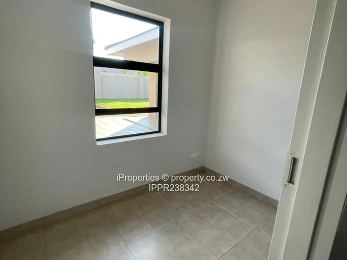 Elegant 5-Bedroom Home for Rent – Borrowdale Pomona