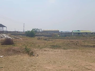 Commercial & Industrial Land