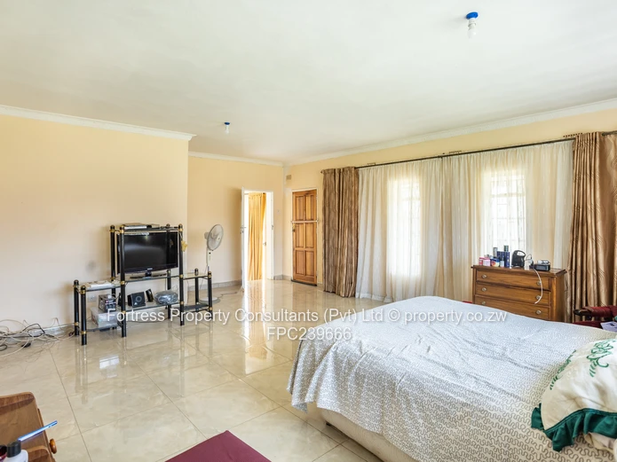 New Listing- Hogerty Hill Borrowdale 