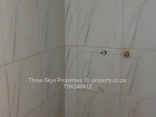 Kuwadzana Ext - House For Sale 