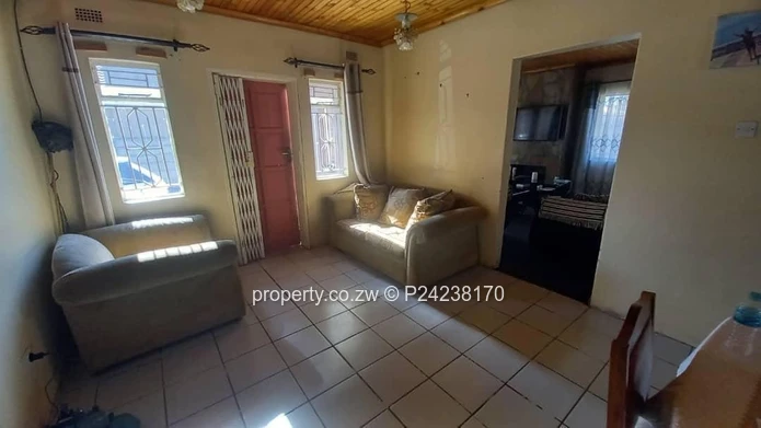 Mainway Meadows $600