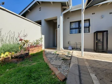 3 Bedroom Garden Flat