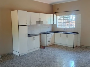 4 Bedroom Garden Flat