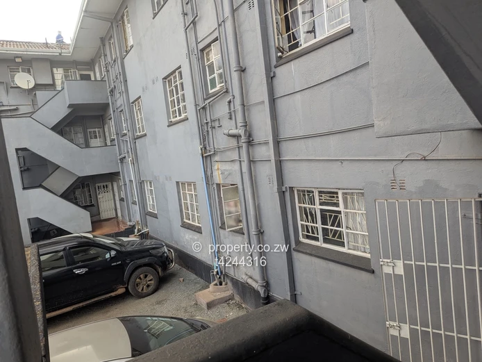 Belvedere Show ground 2 bedroom flat to rent 