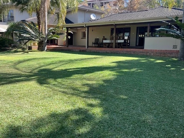 5 Bedroom House