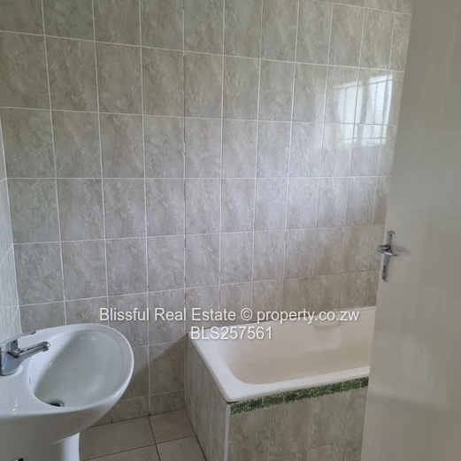 3 Bedroomed house for Rent in Msasa park