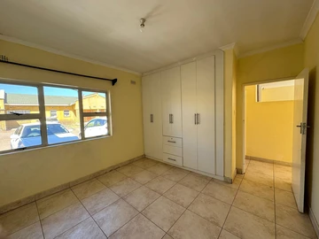 2 Bedroom Garden Flat