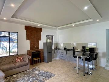 7 Bedroom House