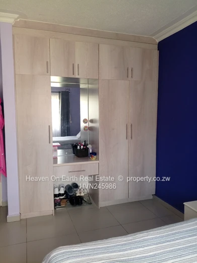 Elegant Home in Springvale with Modernist design 