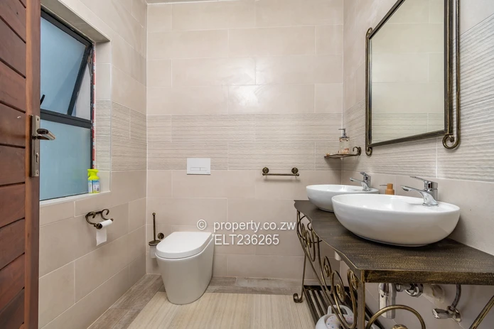 Carrick Creek Estate  Exquisite Luxury Living on 2,000sqm