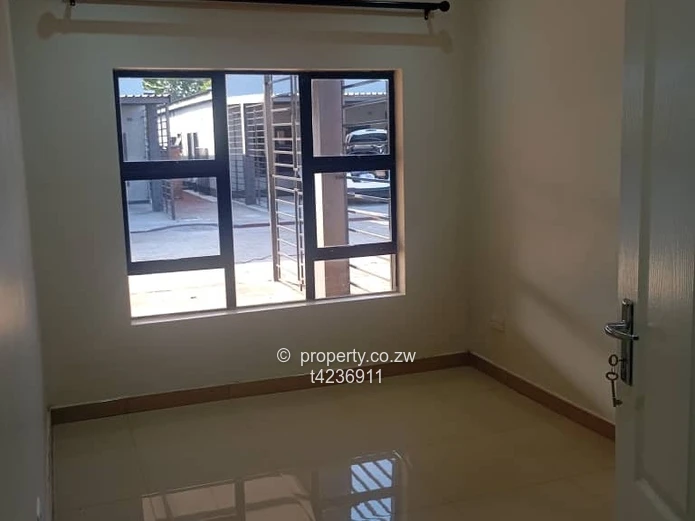 Strathaven Townhouse to rent 