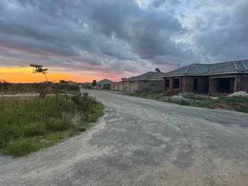 Stands & Residential Land