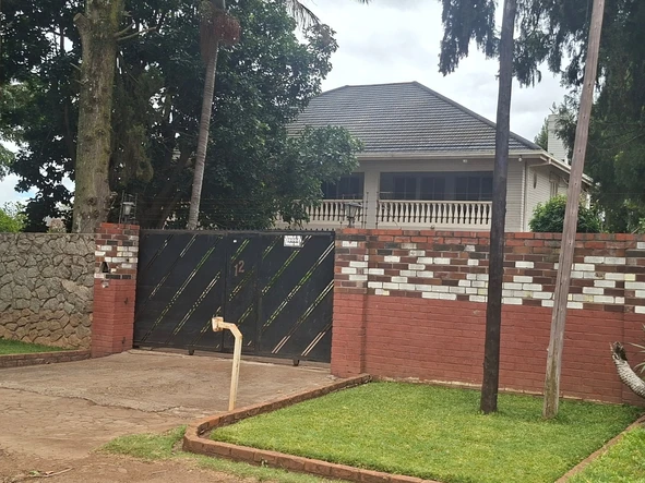 5 Bedroom House