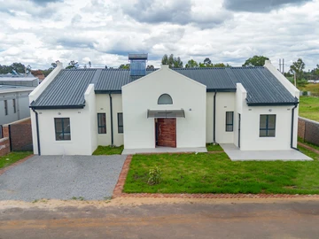 4 Bedroom Townhouse Complex