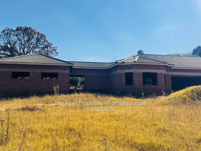 *House For Sale in Bluffhill 