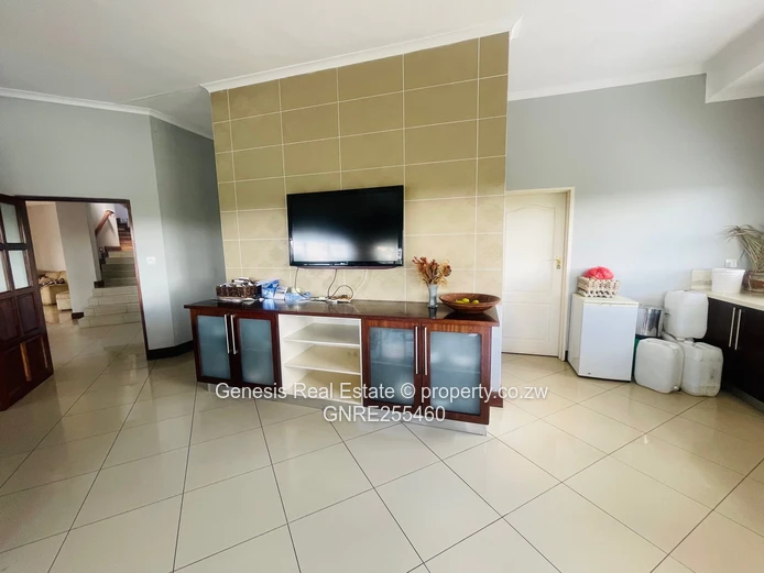 Split Level Family Home With Scenic Views!