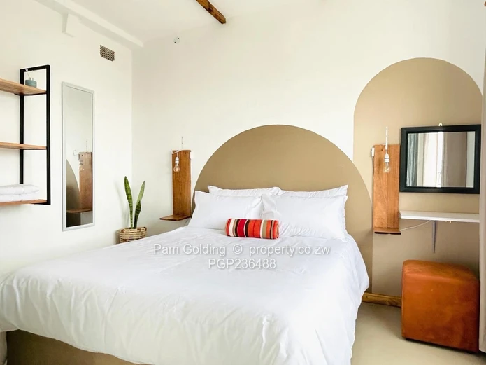 Charming Bedsitter Available In Pamona