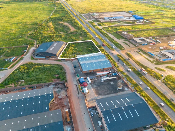 Commercial & Industrial Land