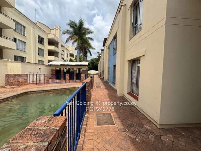 Furnished 2 Bedroom Flat - Upper Avenues