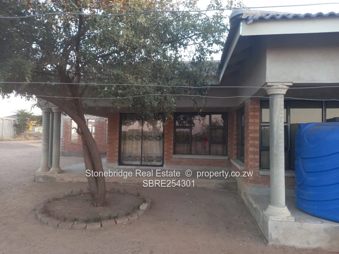 5 Bedroomed House in Beitbridge For Sale