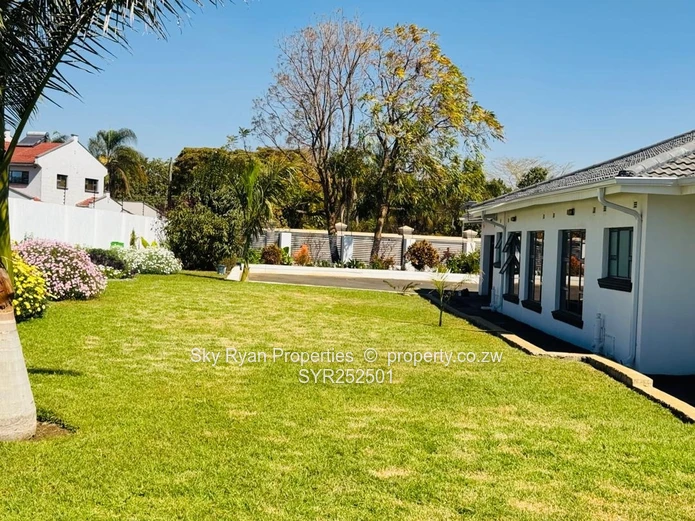 Borrowdale Helensvale House For Sale