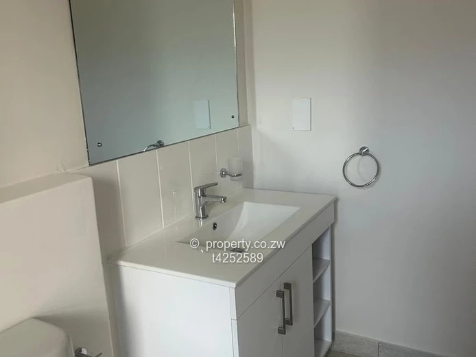 Vainona Spacious 2 bed apartment for rent