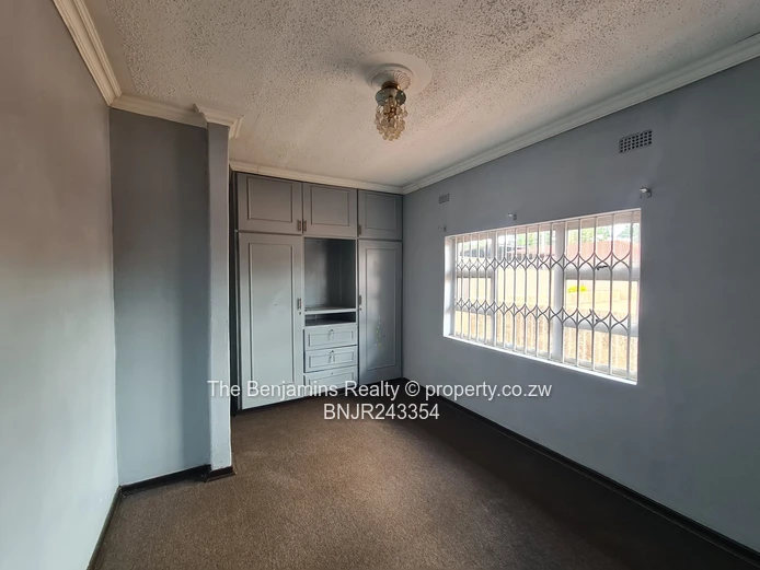 4 Bed House To Let In Belvedere