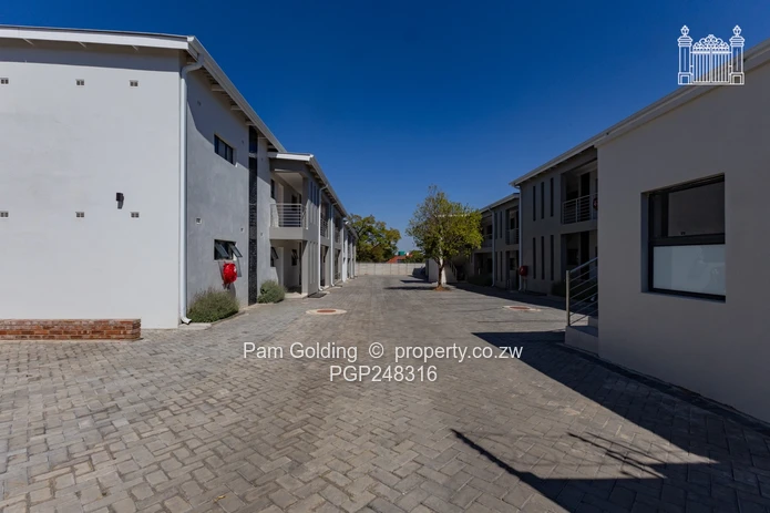 Ready To Move In First Floor 2 Bed Apartment