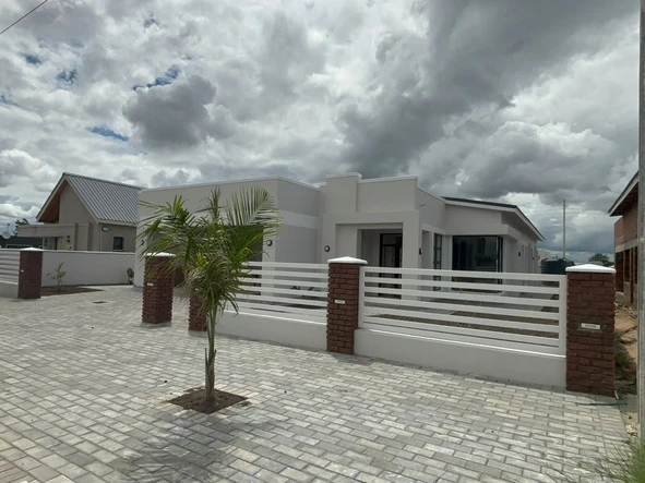 4 Bedroom Townhouse Complex