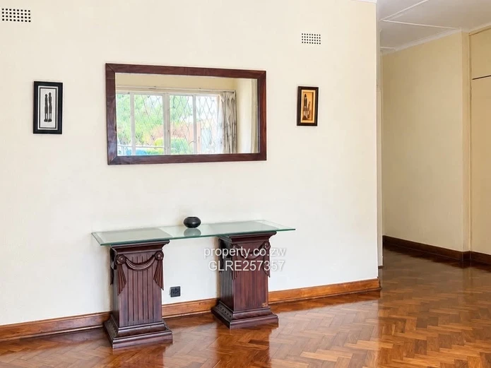 Highlands 4-Bed Home — Parquet Floors, Modern Kitchen, Borehole