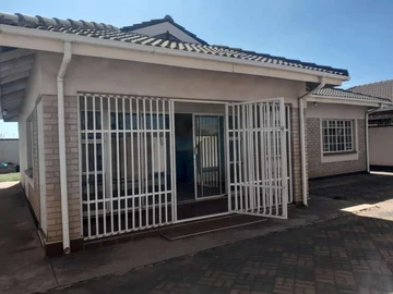 Glaudina House For Sale