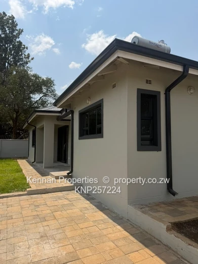 Newly Built 3 Bed Apartment Available to Let
