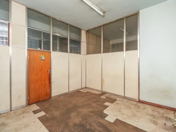 Shop & Retail Property