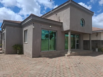 4 Bedroom Townhouse Complex