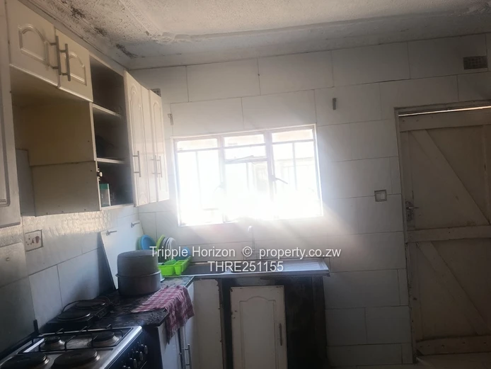 Affordable 5-Bed Budiriro Home with Borehole