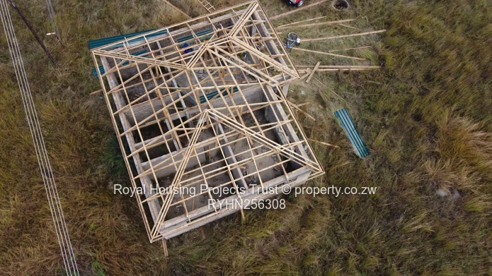 1300m² Corner Stand in Gutu — Main Road Frontage
