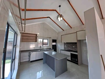 3 Bedroom Garden Flat