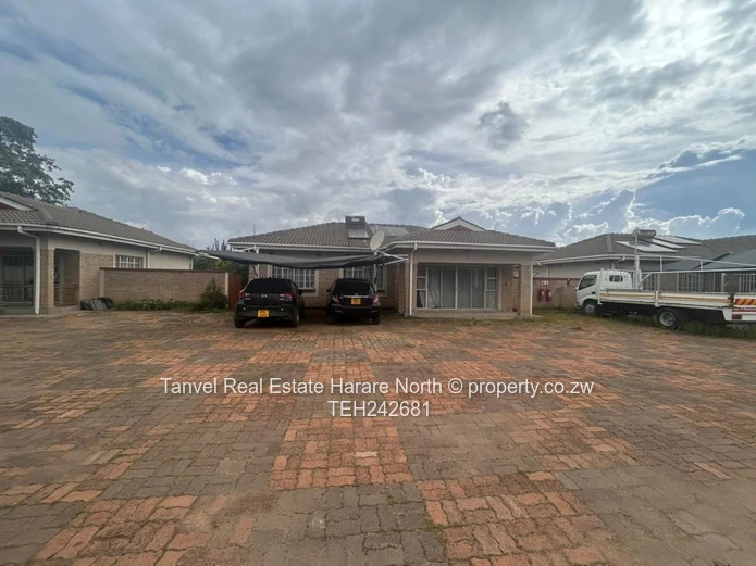 Modern waterfalls FB garden flat   main ensuite, fitted kitchen.Deeds