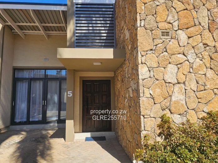Borrowdale: 3-Bed Stone-Faced Home with Borehole